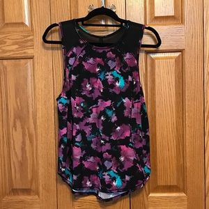 Lululemon floral sculpt tank